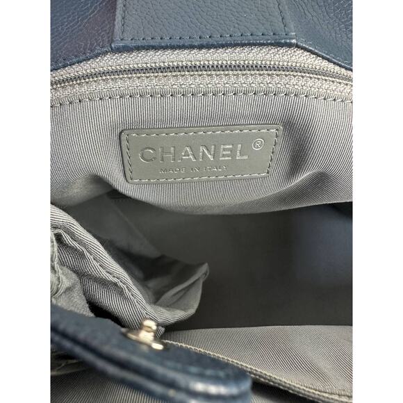 Chanel Executive Blue Caviar Leather Tote Bag - Picture 12 of 13